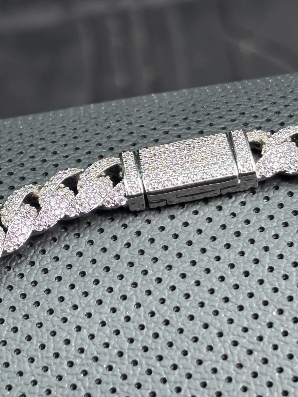 Gudi Cuban Link Necklace Moissanite Pave Chain With Pendant